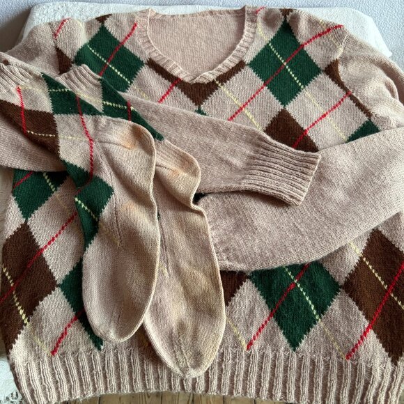 Other - 1940s 1950s Hand Knit Argyle Sweater & Matching Socks
